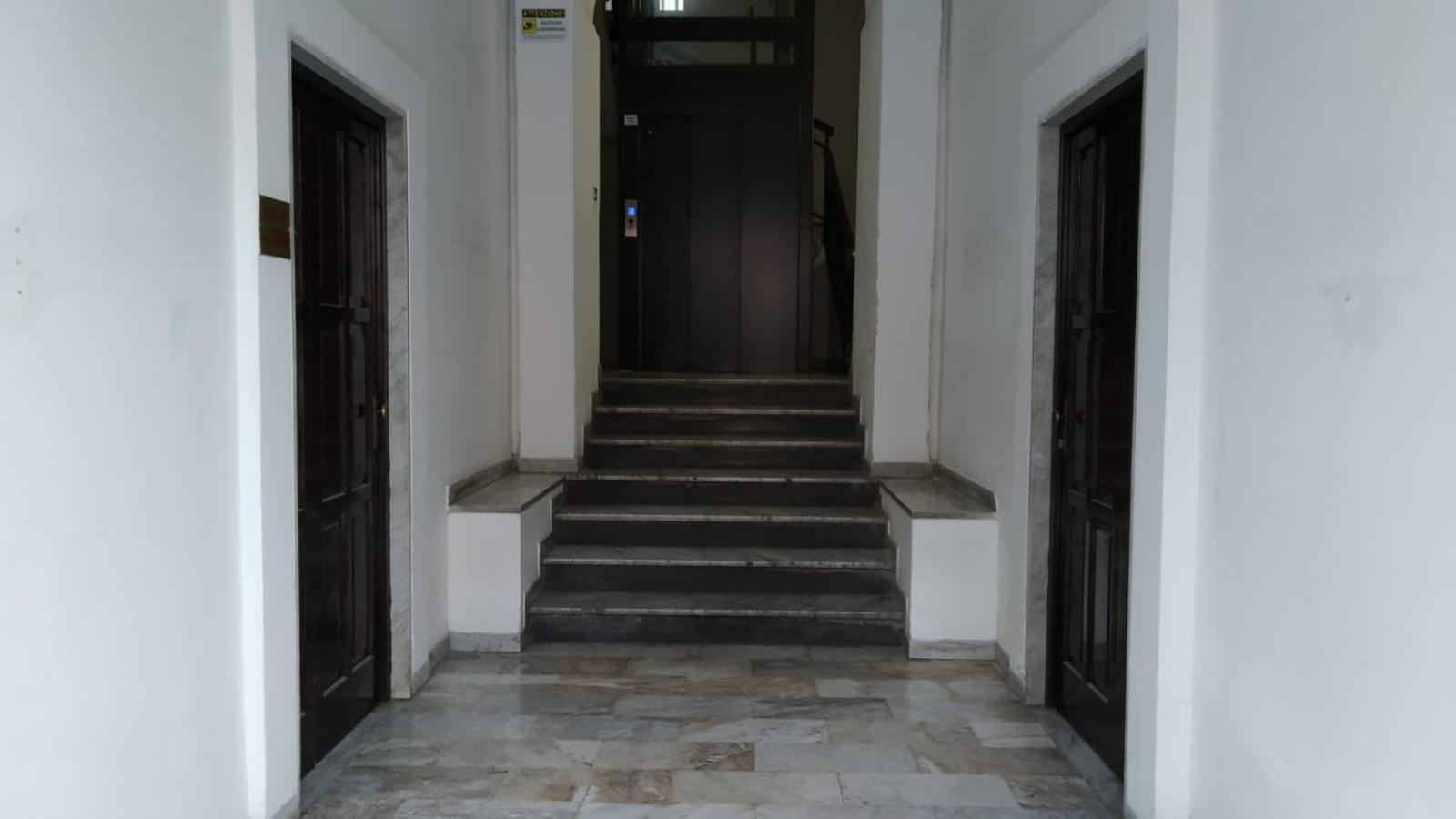 Cconforthotels R&B Central Rooms Bari Exterior foto
