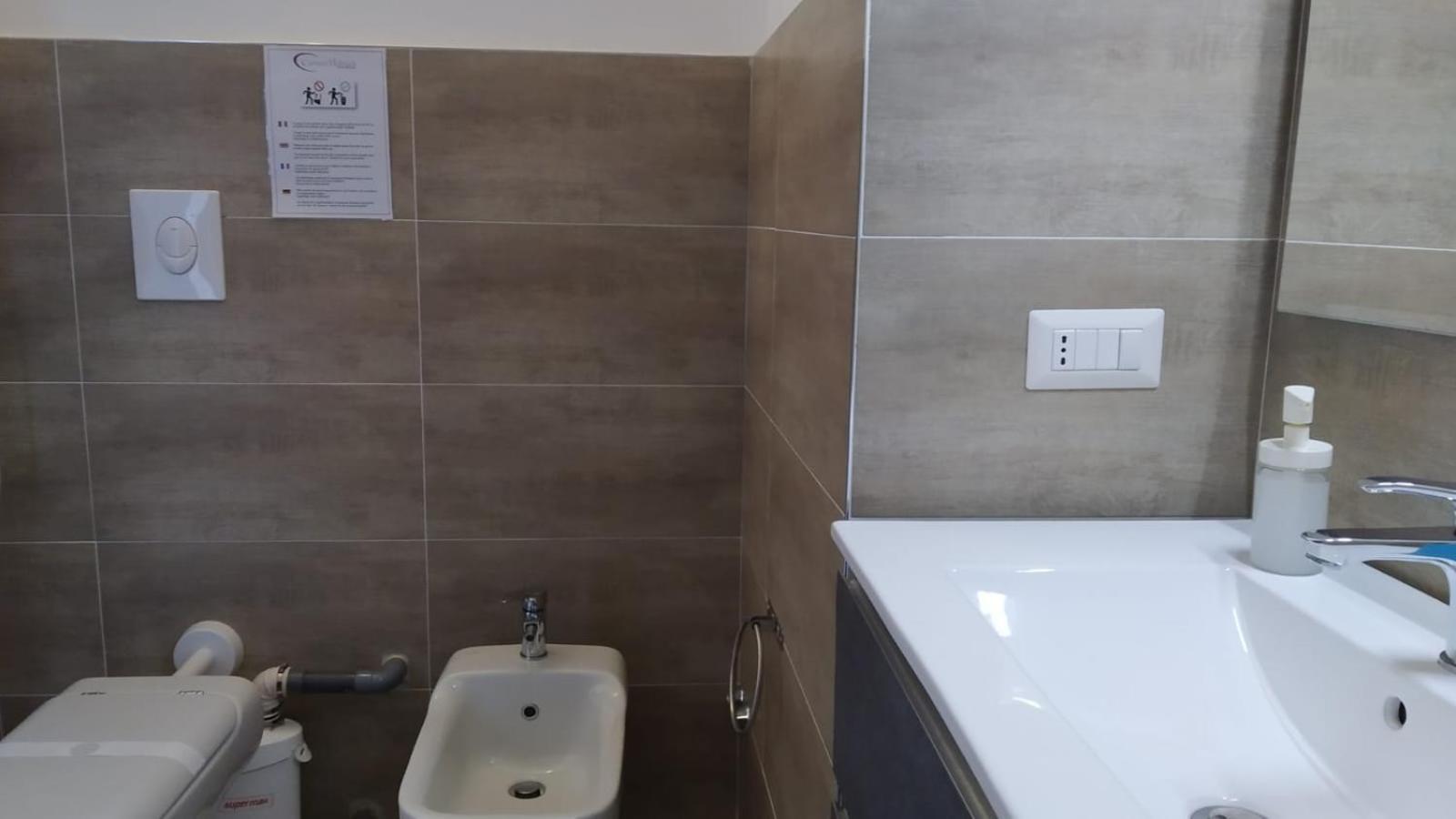 Cconforthotels R&B Central Rooms Bari Exterior foto